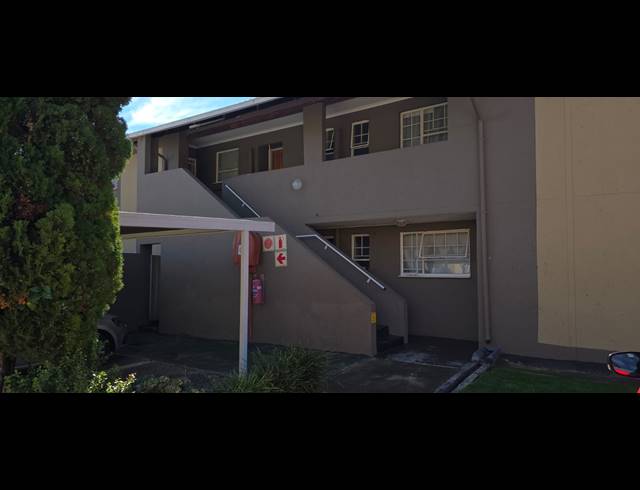 2 BEDROOM TOWNHOUSE FOR SALE IN VERWOERDPARK